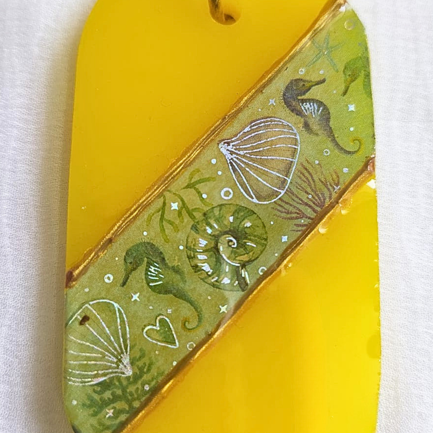 Sunny Sea Dream -  Resin Keychain